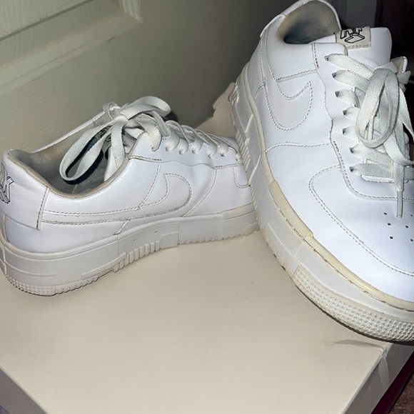 Lightly used Air Force One pixels size 10 - Picture 1 of 2